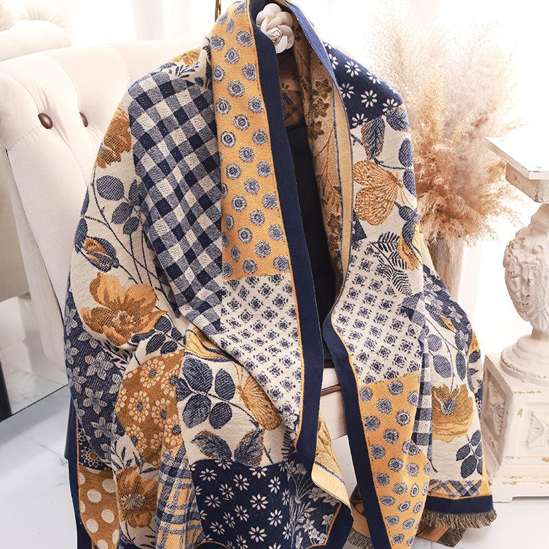 New High End Imitation Cashmere Scarf for Women In Winter A Shawl for Elders and Mother In Law and A Skin Friendly Warm Scarf