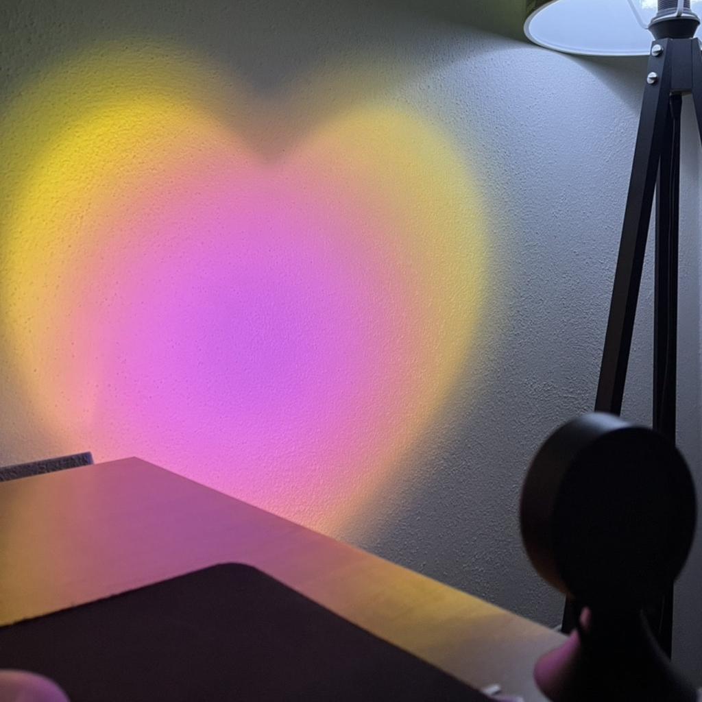 Pink heart-shaped table lamp projector sunset light environment night photography party bedroom Christmas room home decoration