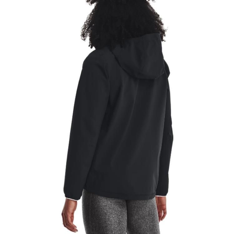 Under Armour Куртки Женские Черные С Капюшоном Умеренные Другое 1376067-001