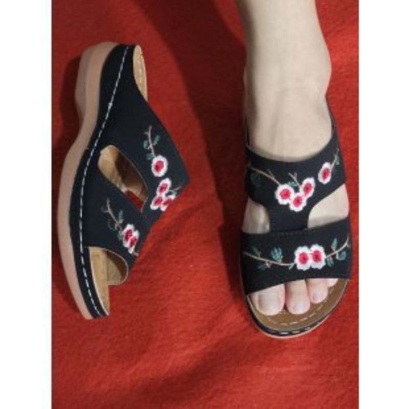 Cross-border Summer New Women's Shoes Hollow Flower Embroidered Sandals Wedge Heel Large Size Women's Slippers Women