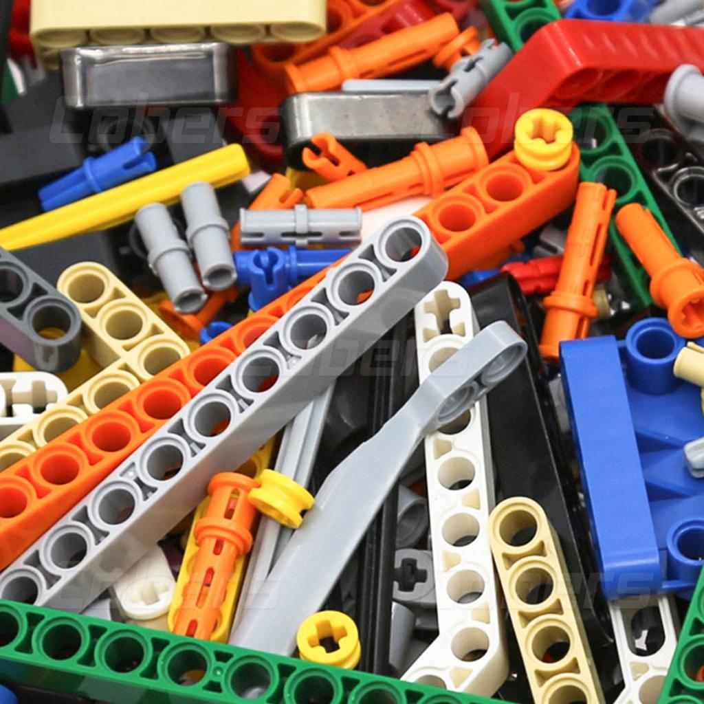 580 деталей Technic, включая оси, штифты, балки, рычаги, панели, рамы, совместимые с конструкторами и моторами основных брендов