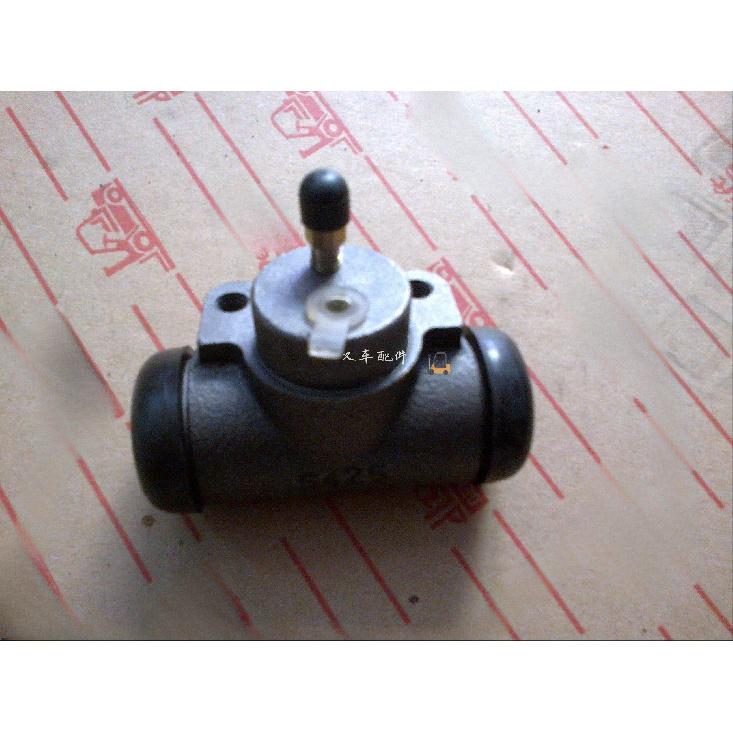 FOR Komatsu Forklift Parts Brake Master Cylinder 2-3T 11 12 14 3EB-30-21310 3EB-36-31281