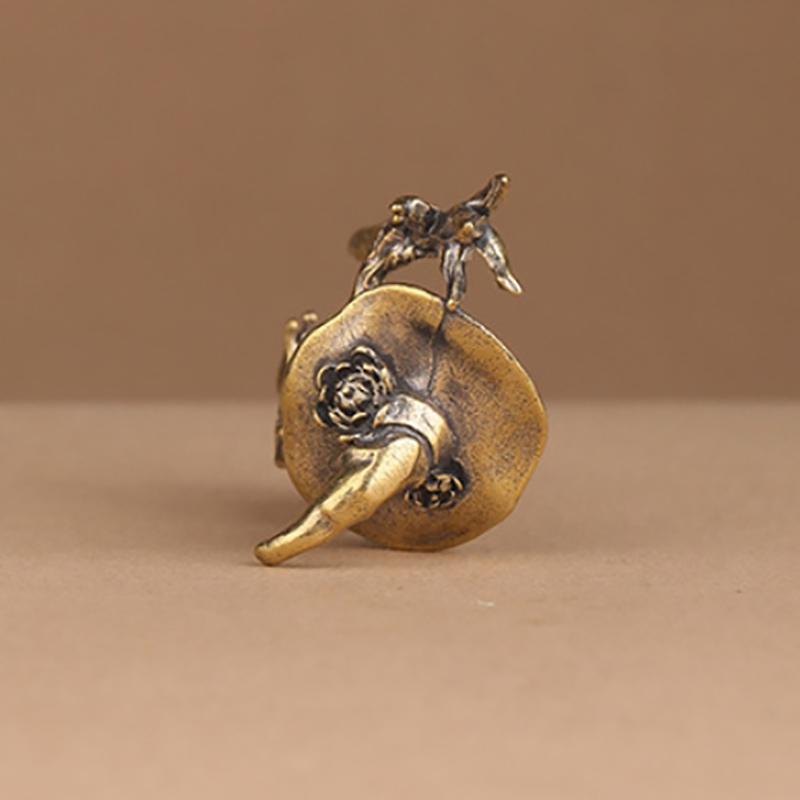 Винтажная латунная статуэтка волшебника-лягушки, настольное украшение, металлические милые фигурки, миниатюры, украшения для дома и офиса, украшения для автомобиля