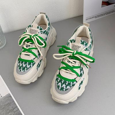 Повседневные сетчатые дышащие толстые кроссовки с увеличенным ростом для женщин 2024 года, новая модная простая универсальная обувь для женщин, осеннее время