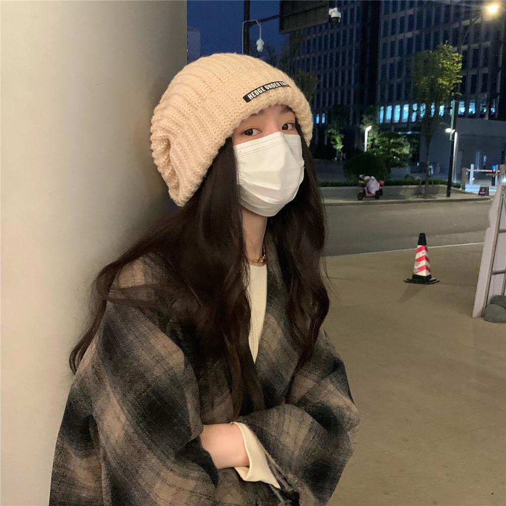 Мягкая и теплая женская акриловая вязаная шапка-бини, модная зимняя шапка с буквенным дизайном