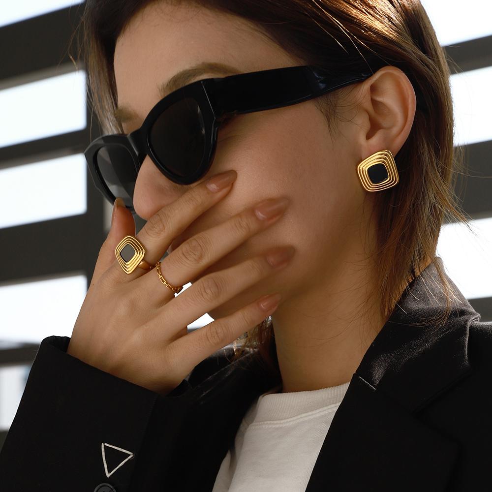 Yori Geometric Square Black Gold Earrings Ring Set 18K Gold Plated Stainless Steel Resin Jewelry Modern Minimalist