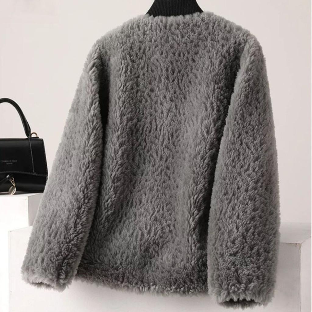 Модное пальто из овчины для женщин, приталенное, из зернистой овчины и с меховой подкладкой