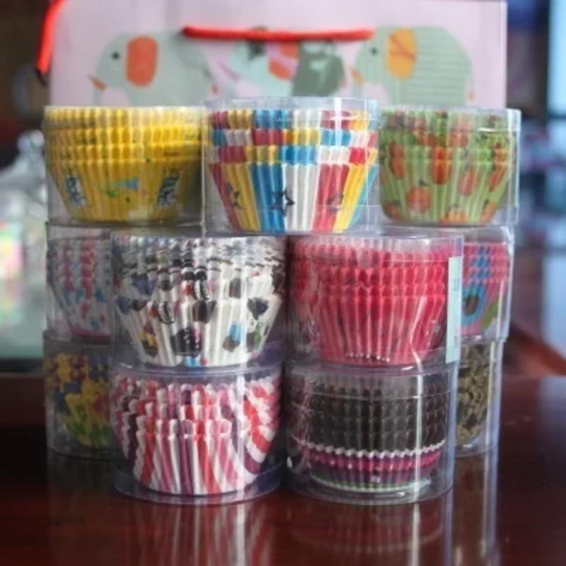 100pcs/set Colorful Muffin Cake Cupcake Baking Cups Case Tool (100pcs Is All the Same Color)