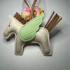 Ручная работа, брелок-подвеска Пегас из ПУ кожи: Украшение на зеркало заднего вида и вешалка для сумки