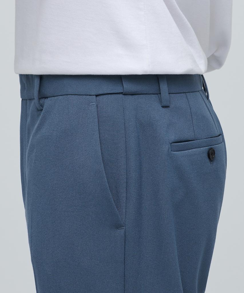 MUSINSA STANDARD Lightweight Tapered Hidden Banding Crop Slacks [Dusty Blue]