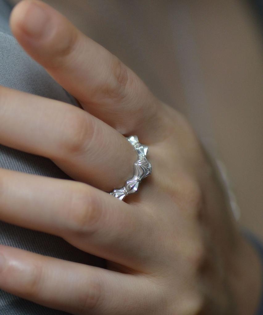Vivus Banda Silver Ring