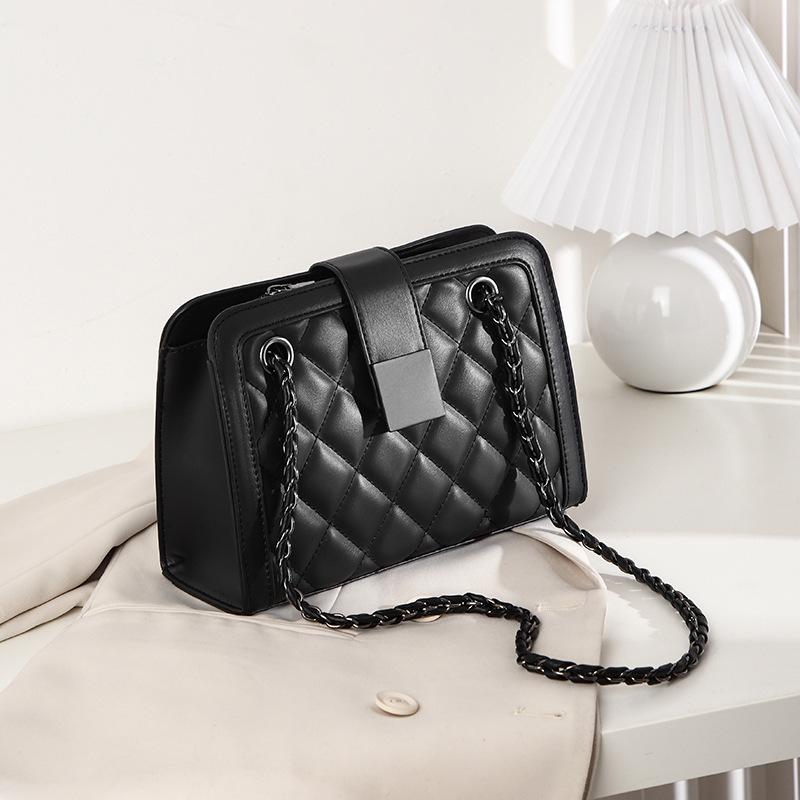 Новая Модная и Популярная Универсальная Сумка через Плечо с Бриллиантовой Цепочкой для Женщин, Большая Вместимость, Минималистичная Сумка-Мессенджер, Маленькая Квадратная Сумка, Женская Сумка