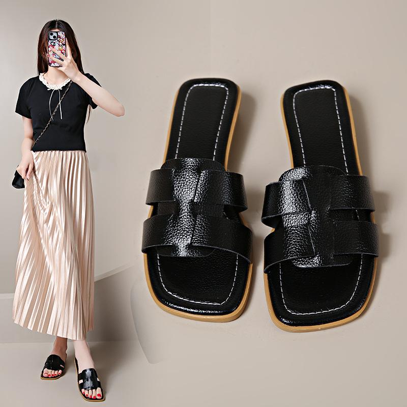 Лето 2025 новые европейские и американские экспортные большого размера шлепанцы на плоской подошве с квадратным носком женские для ленивой носки пляжные крутые шлепанцы