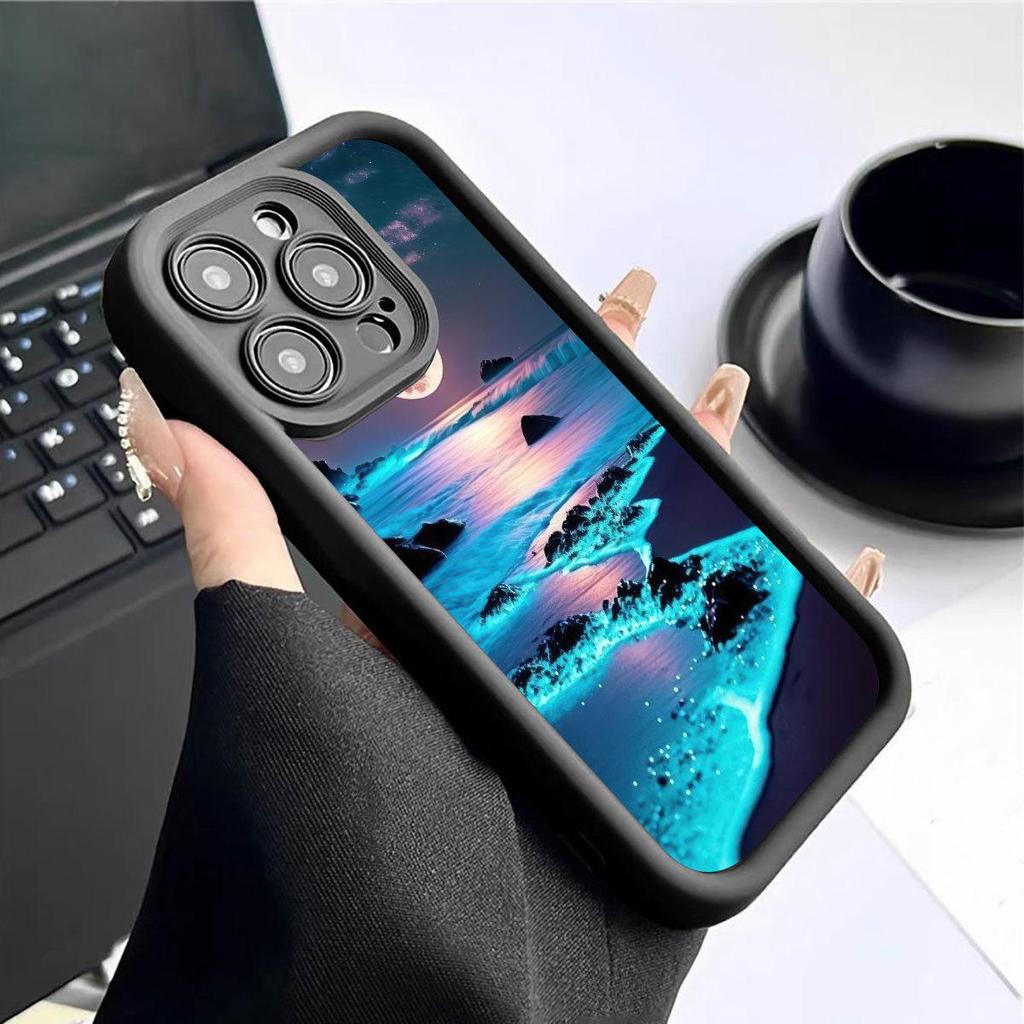 Защитный чехол для iPhone 15/16/17 Pro Max с градиентом синего моря и черным цветом
