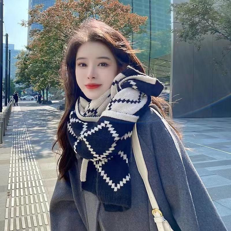 Women's Red Winter Scarf - Korean Style Plaid Knit Wool Neck Warmer Fashion Student Casual Warm Soft Wrap For Cold Weather