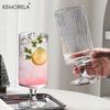 KEMORELA 1 шт. Элегантный стеклянный стакан на высокой ножке с вертикальным полосатым дизайном - Идеально подходит для холодного кофе, латте, сока и вина - Многоразовый стакан