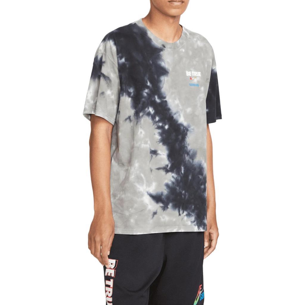 Nike T Shirts Men's Multicolor Crew Neck Moderate Straight Fit DV3787-010