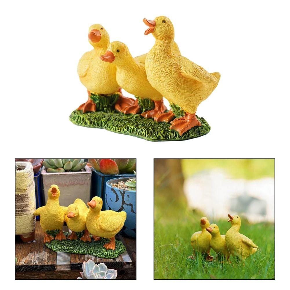 Cartoon Ducks Sculpture Decorative Animal Miniatures Figurine Three Ducks Statue Garden