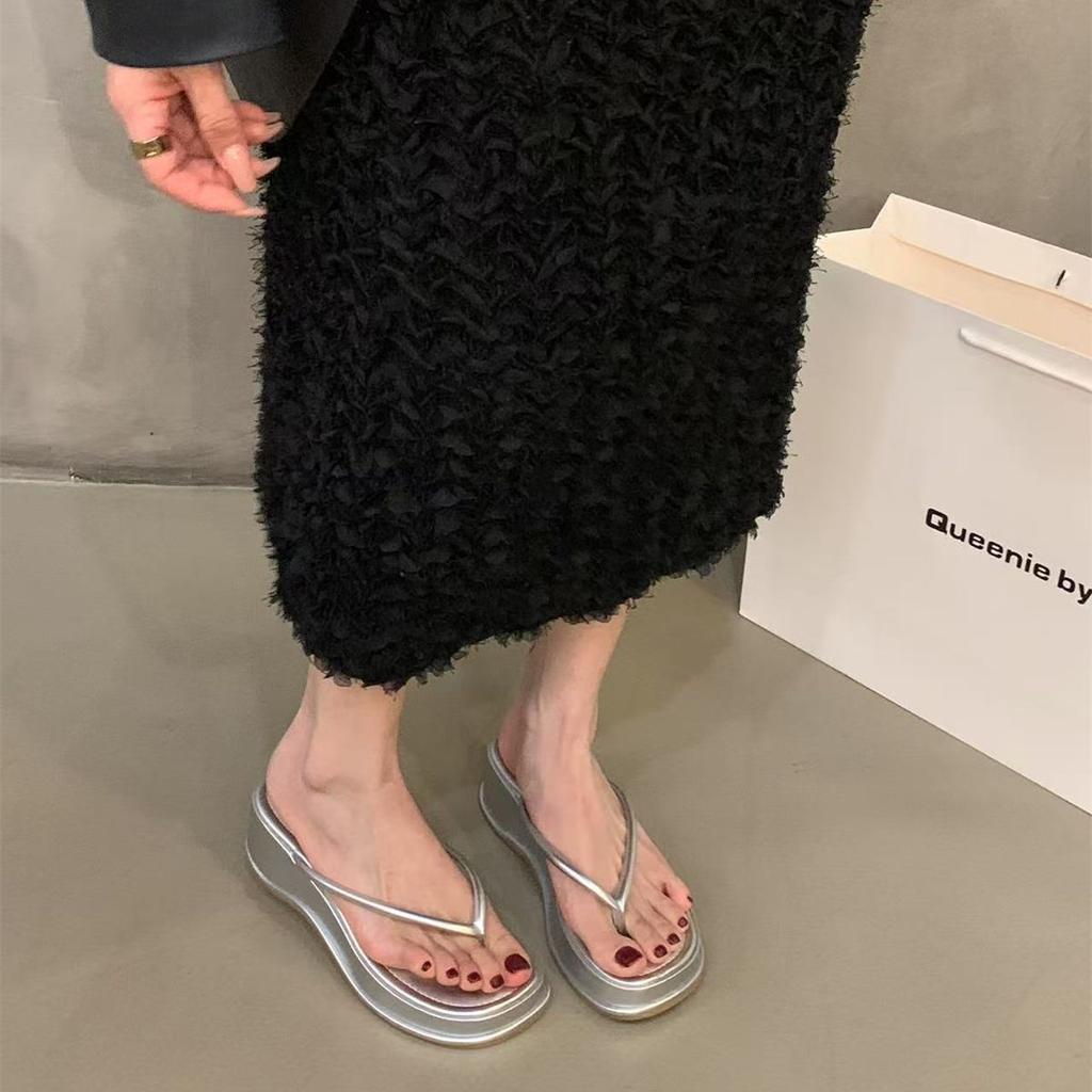 Босоножки на танкетке, шлепанцы с перемычкой, туфельки феи, новинка лета 2025, для улицы, для отпуска, сандалии на толстой подошве