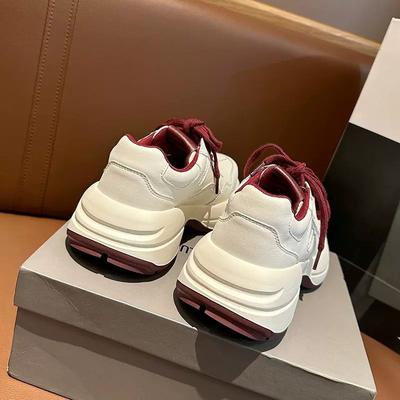 Женская обувь – Кроссовки