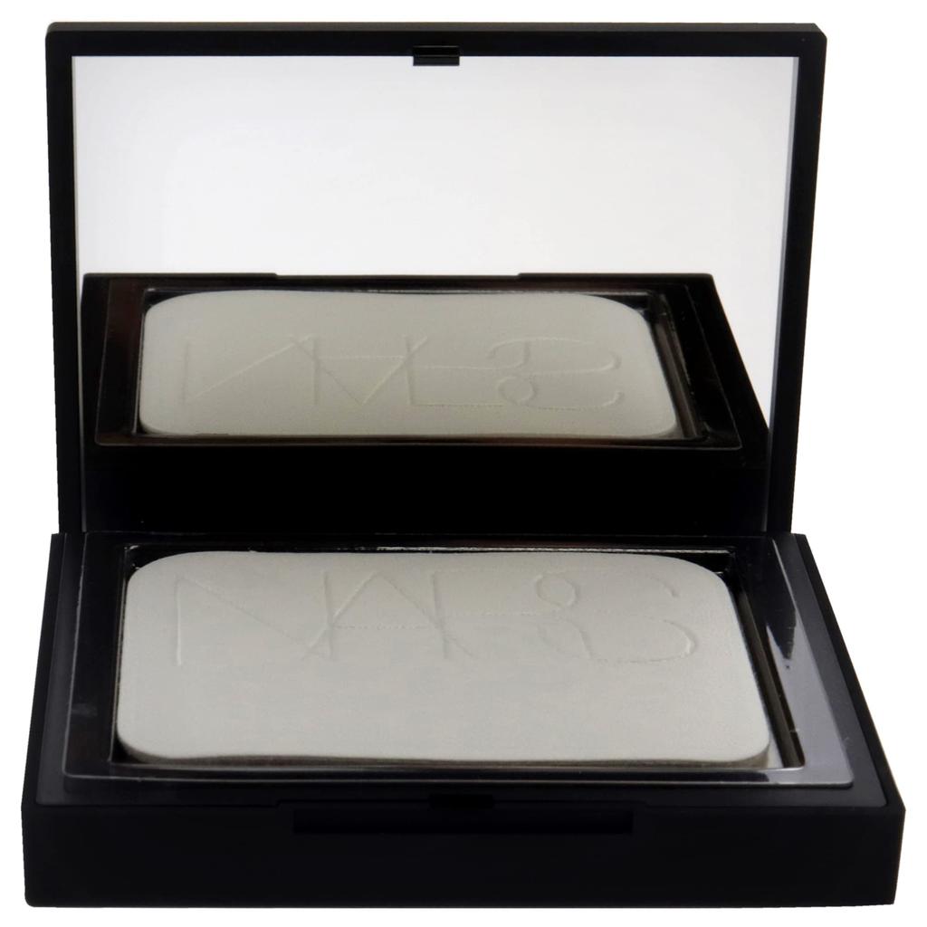 NARS Рассыпчатая фиксирующая пудра Light Reflecting Setting Powder, прессованная, оттенок N #5894, 10 г, Белая