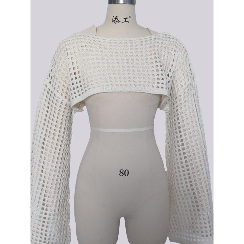 Женский осенне-зимний короткий вязаный джемпер с вырезом и пирсингом пупка