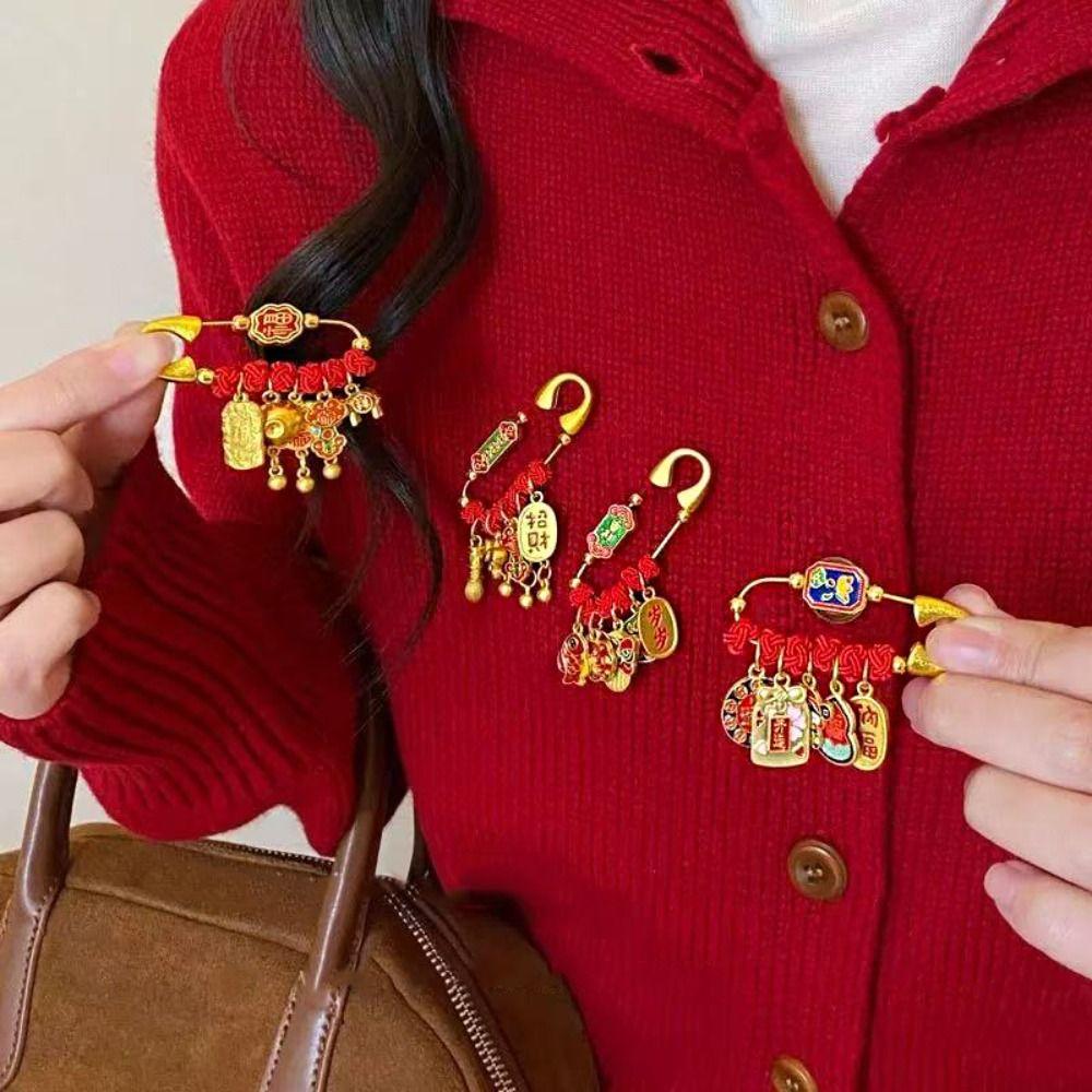 Horse Year Lucky Pins Gold Sand-plated Ornaments Fashion Guardian Brooch  Newborn Baby