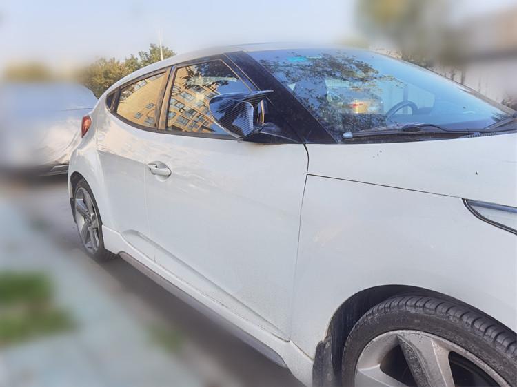 Hyundai Genesis 11-15 Карбоновое волокно Зеркало заднего вида Поворотник Рог Дьявола Ушная раковина