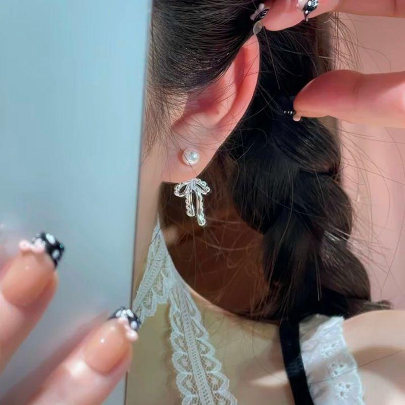 925 Silver Needle Exquisite Tiny Bow Ear Studs Cold Wind Personalized and Temperamental Earrings Minimalist Ear-Caring Ear Rings