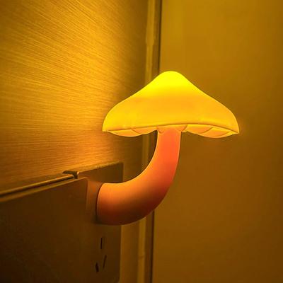 Светодиодный ночник креативной формы, энергосберегающий, Plug-Play, без мерцания, защита глаз с датчиком освещенности, милый грибной ночник