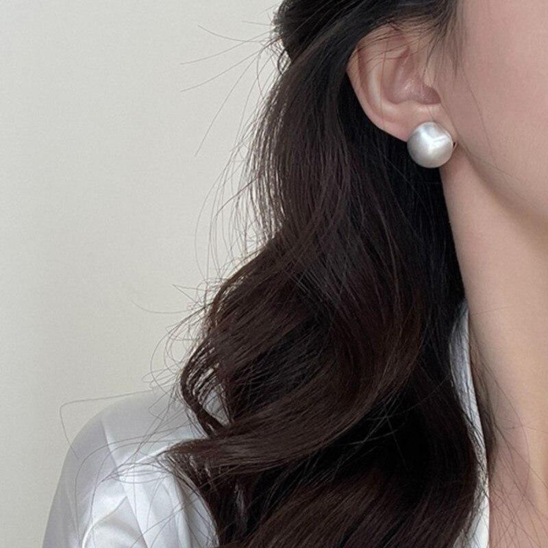 Frosted Gold-plated Brushed Spherical Hoop Earrings for Women Retro Unique Creative Versatile Accessories