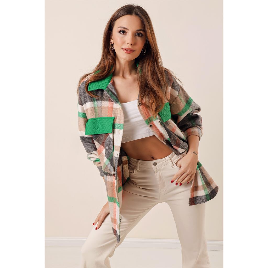 Lumberjack Oversize Shirt with Bag Pocket and Garnish