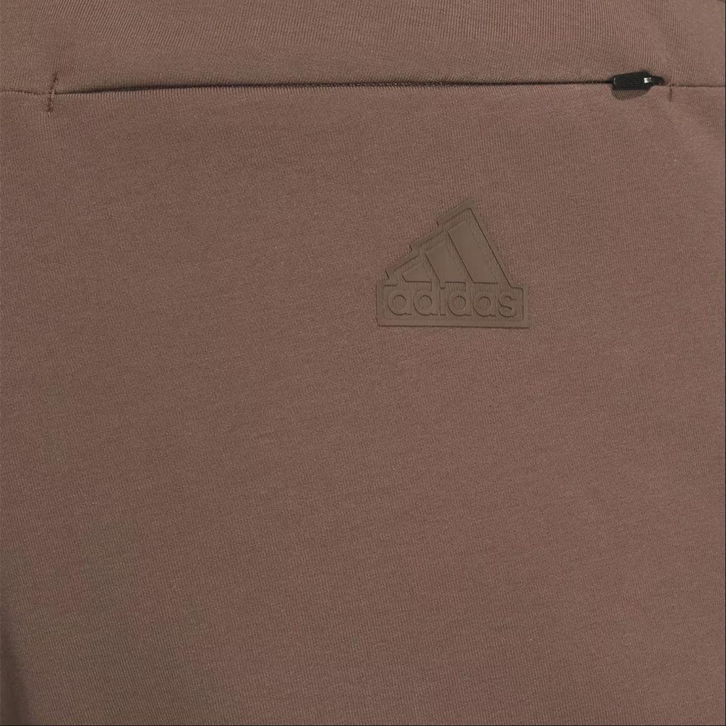 Adidas Casual Pants Men's Stratum Dark Earthy Brown Moderate Slim Fit Pants IZ1585