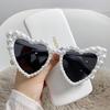 New In Luxury Fine Shimmering Love Pearl Sun Glasses Women Heart Glasses Casual Bling Sunglasses Lentes  Mujer