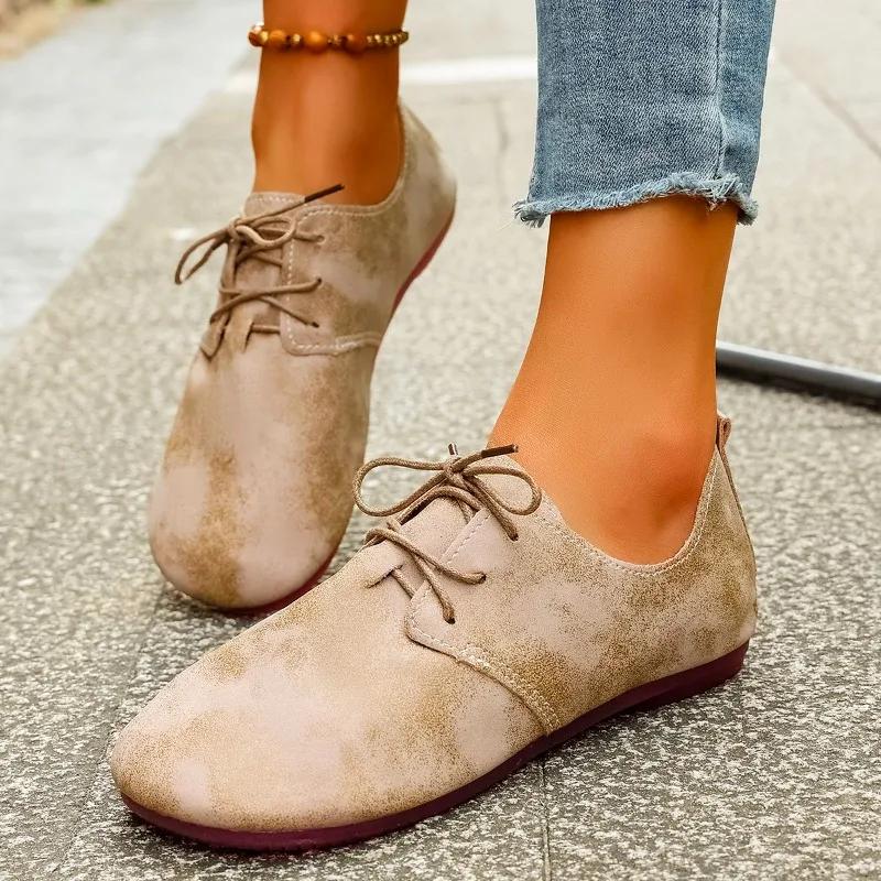 Модная женская обувь 2025 Осень Новая мода Повседневная мягкая обувь для ходьбы Тренд Ретро Женские плоские туфли на шнуровке Zapatillas De Deporte