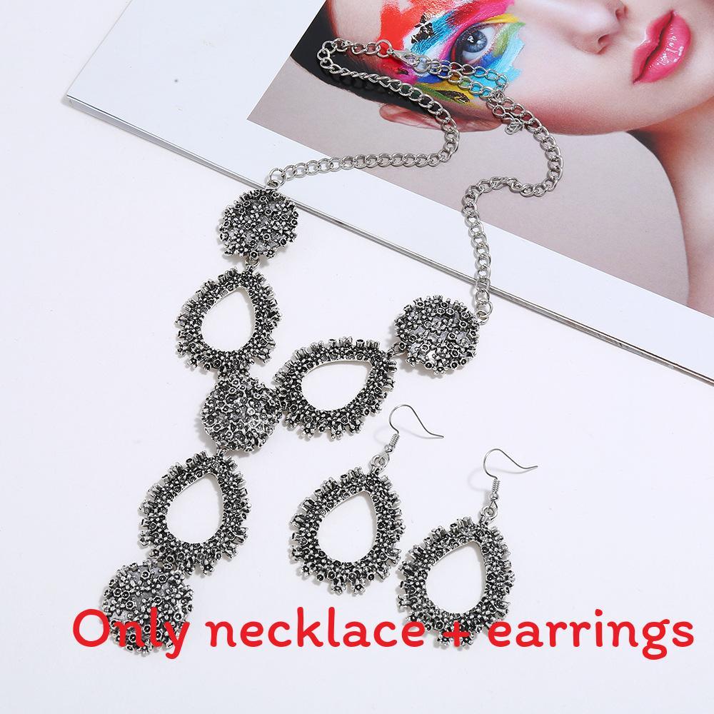 Water Chic Geometric Drop Necklace Set With Alloy Pendant And Chain Spring For