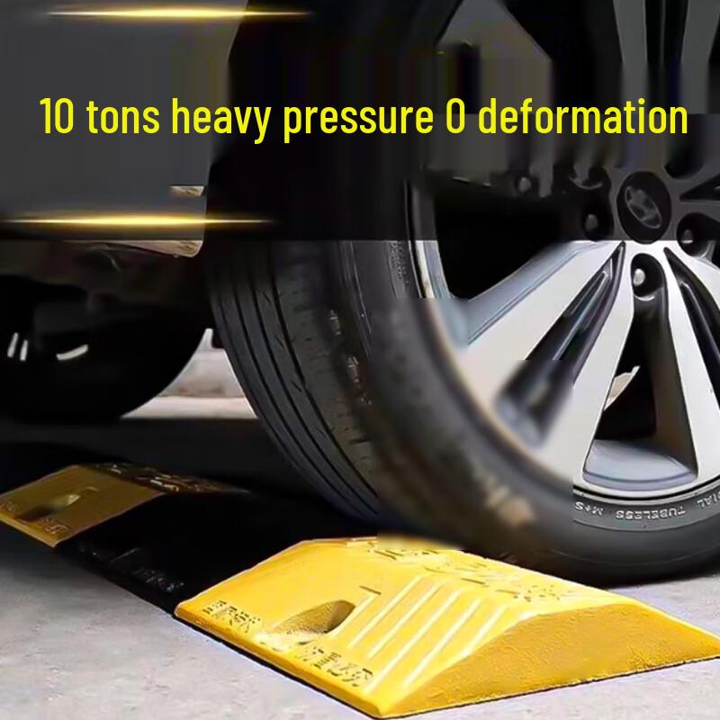 Резиновый лежачий полицейский