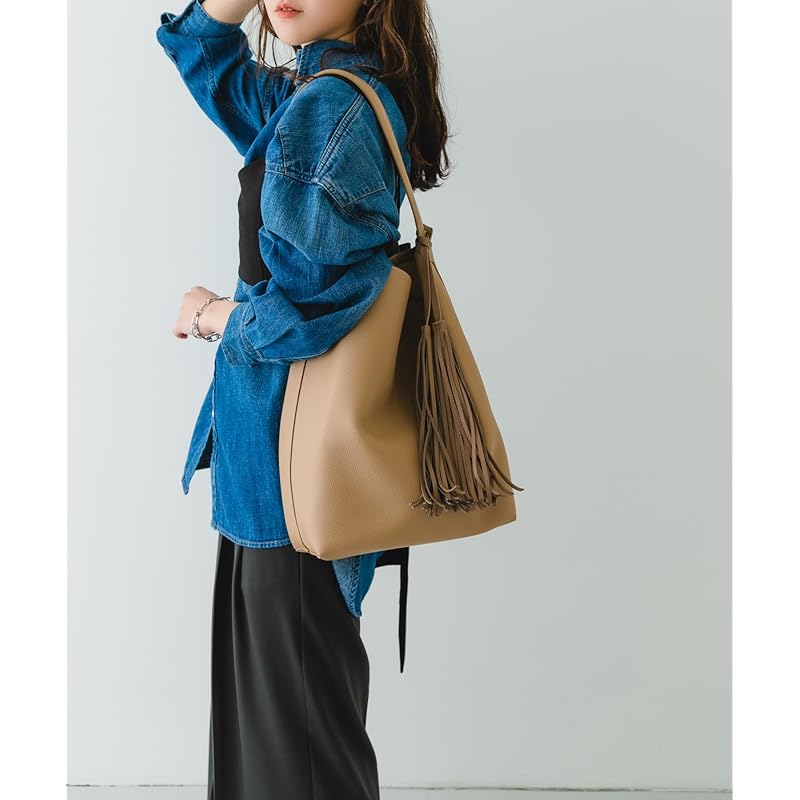 [Rodesco] сумка-тоут Простая сумка-тоут с одной ручкой и кисточкой для женщин XX46-2AW2505 БЕЖЕВЫЙ one