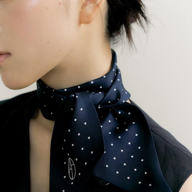 AVVINA PELLE Точечный длинный твилли шелковый шарф (4colors)