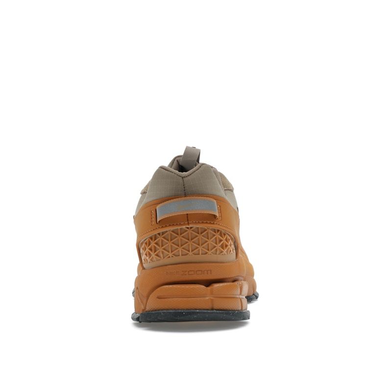 Nike Zoom Vomero Roam HQ2181-200