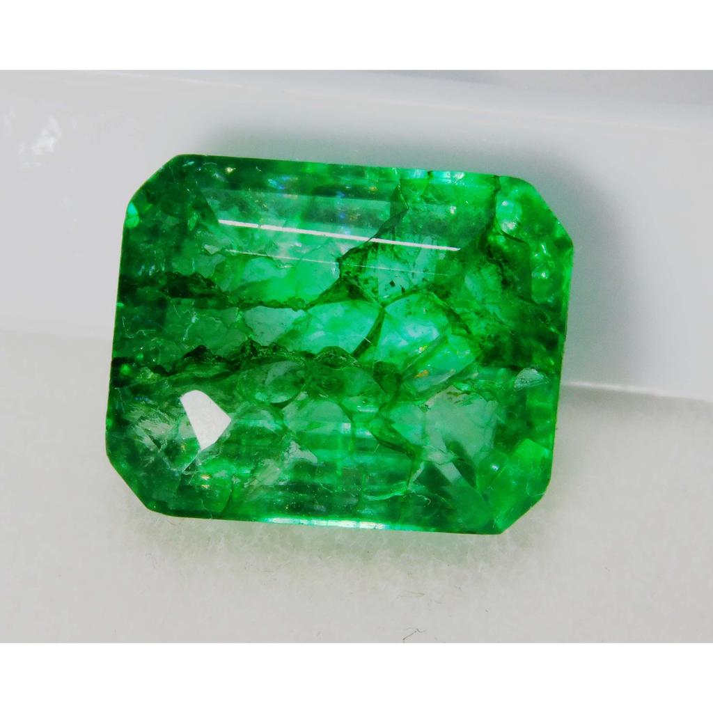 Natural Green Emerald Loose Gemstone Colombian 7.75 ct Emerald Cut for Jewelry Making and Crafts