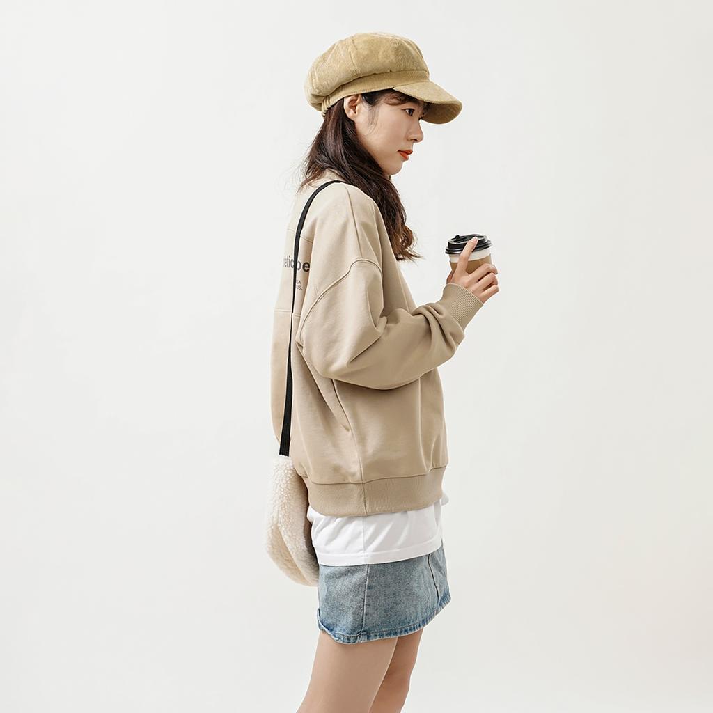 (WMNS) New Balance Alphabet Printing Sports Pullover Round Neck Khaki Hoodie Women's AWT21305-MS