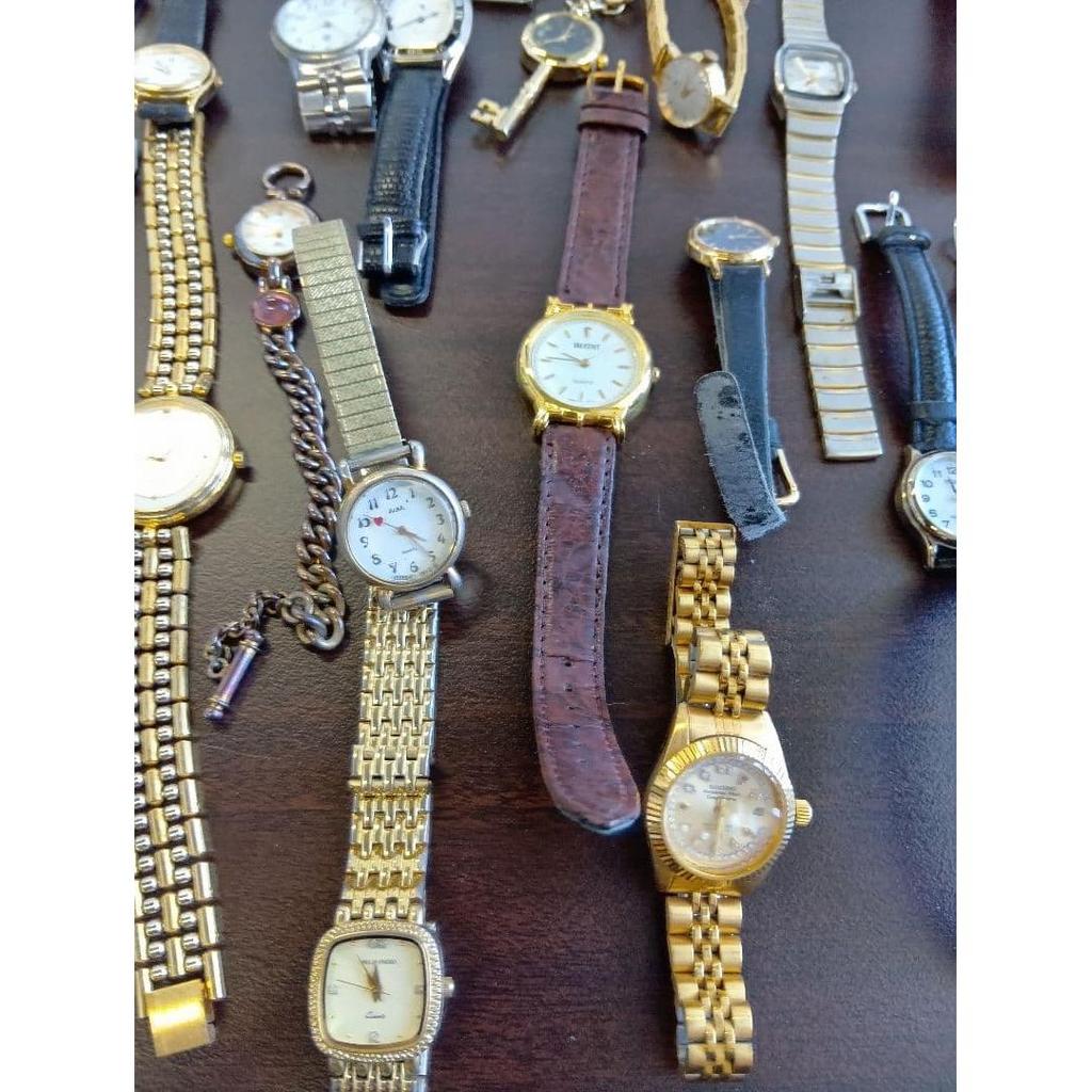 Used Watch bulk lot 24-piece set