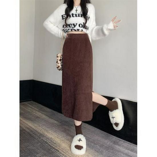 Женская эластичная юбка миди А-силуэта из плюша под норку для осени и зимы