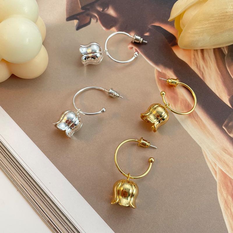 Элегантные французские ретро серьги-кисточки «Ландыш» с пресноводным жемчугом и иглой из серебра 925 пробы