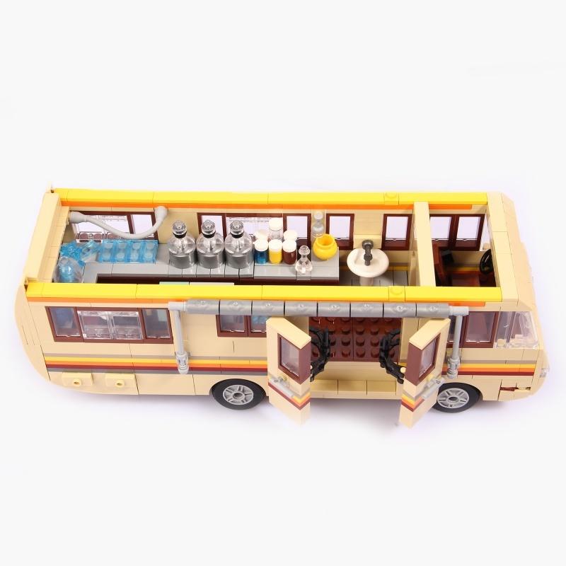 Breaking Bad Greenlight Bus Model Building Blocks Brick Puzzle Toys for Boys Birthday Gift Set