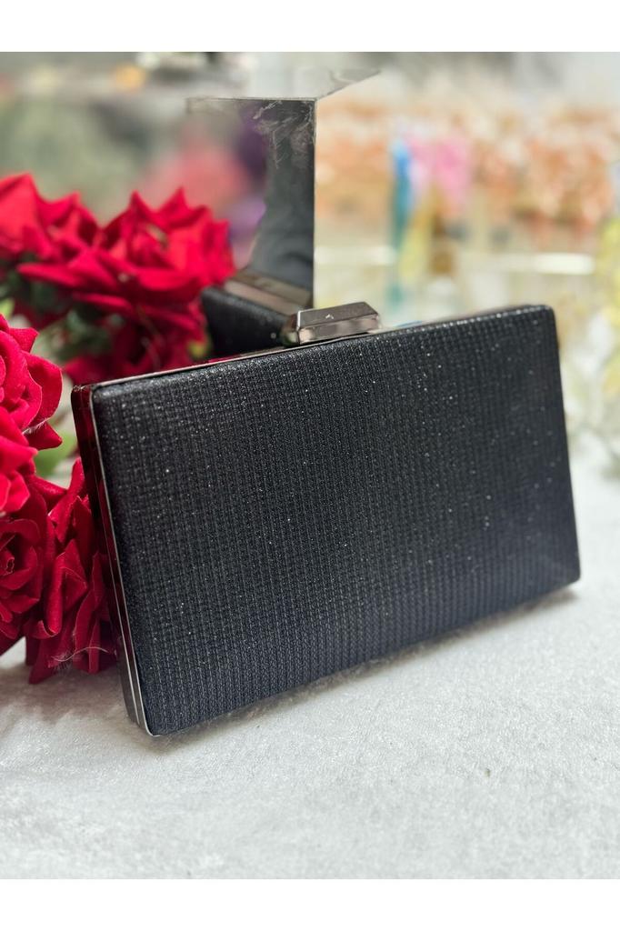 Women's Stylish and Useful Evening Dress Bag Evening Dress Bag Gold Color