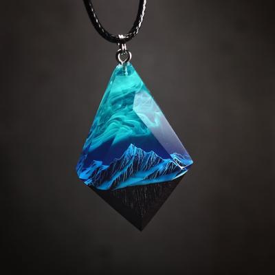 JMXD-Ocean Jellyfish Resin Luminous Cuestion Светящееся ожерелье Персонализированная капсула ручной работы Парный подарок на день рождения для мужчин и женщин