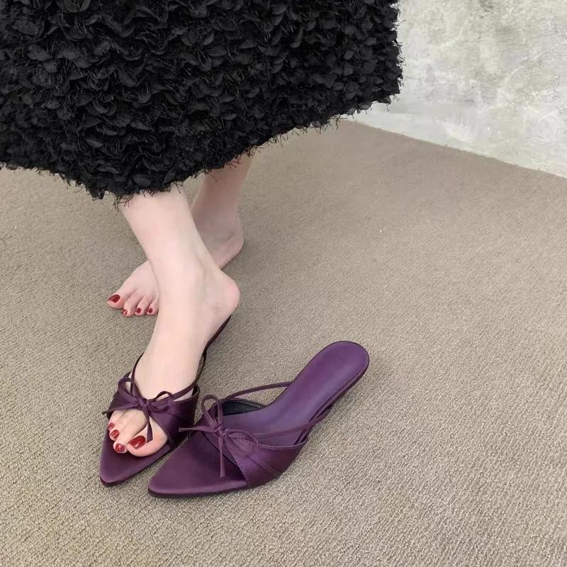 Обувь для женщин 2025 Мода Лето Новые С открытым носком Женские тапочки Заостренный носок Бант Низкий каблук Сексуальные Современные тапочки