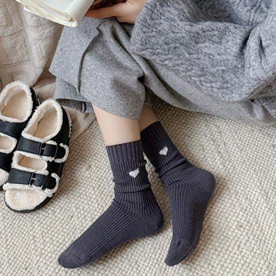 Yousheng Women's Heart Pattern Mid Calf Crew Socks Ribbed Knit Boot Socks Fall Casual Soft Cozy Socks for Women Girls